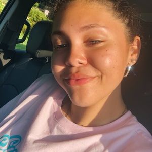 Meet your Posher, Ashlea